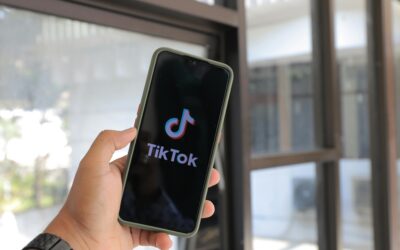 Sotsiaalmeedia mõju börsile: Kuidas Reddit ja TikTok loovad investeerimismulle